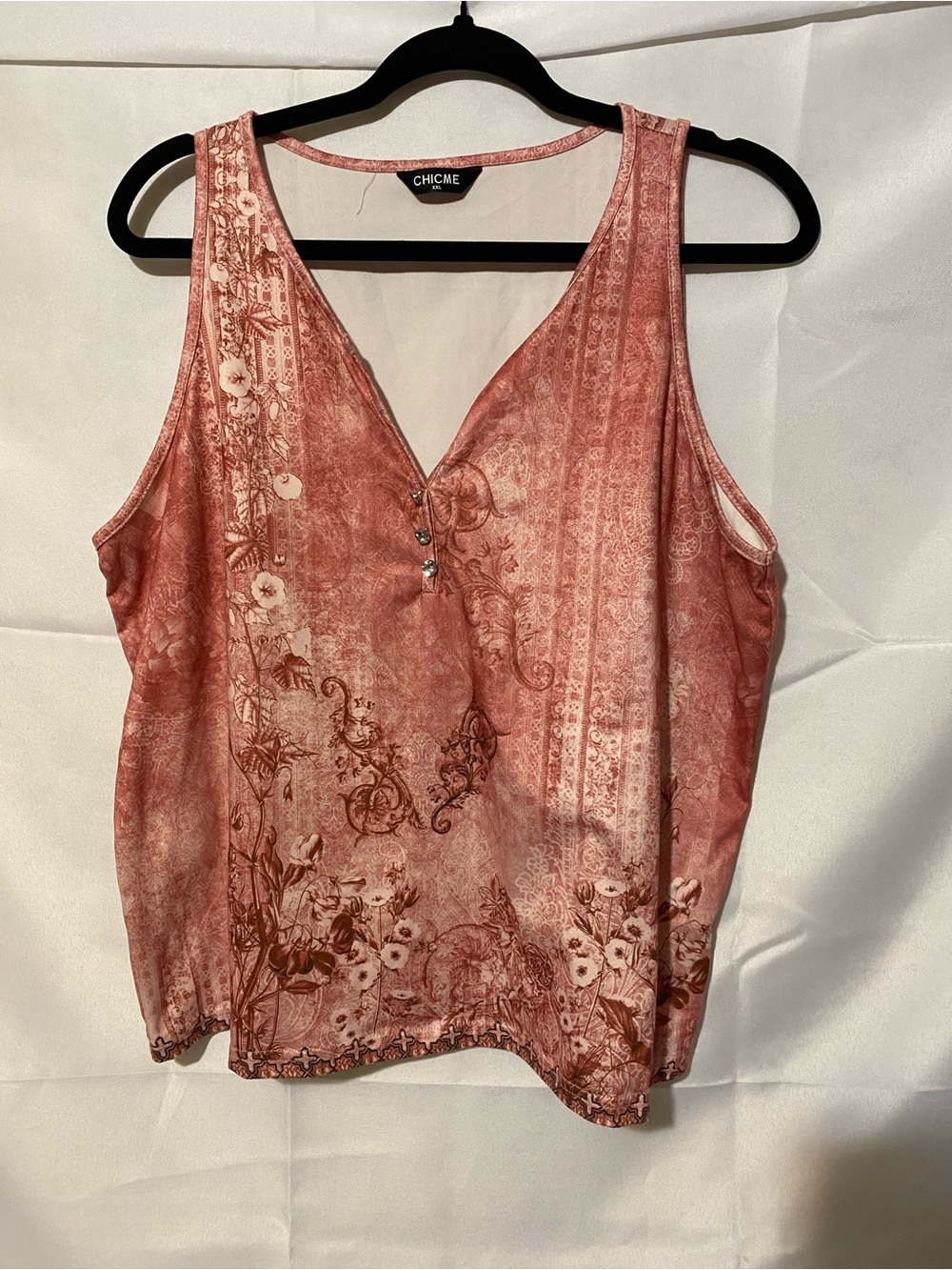 Chicme Dusty Rose Floral V-Neck Tank Top